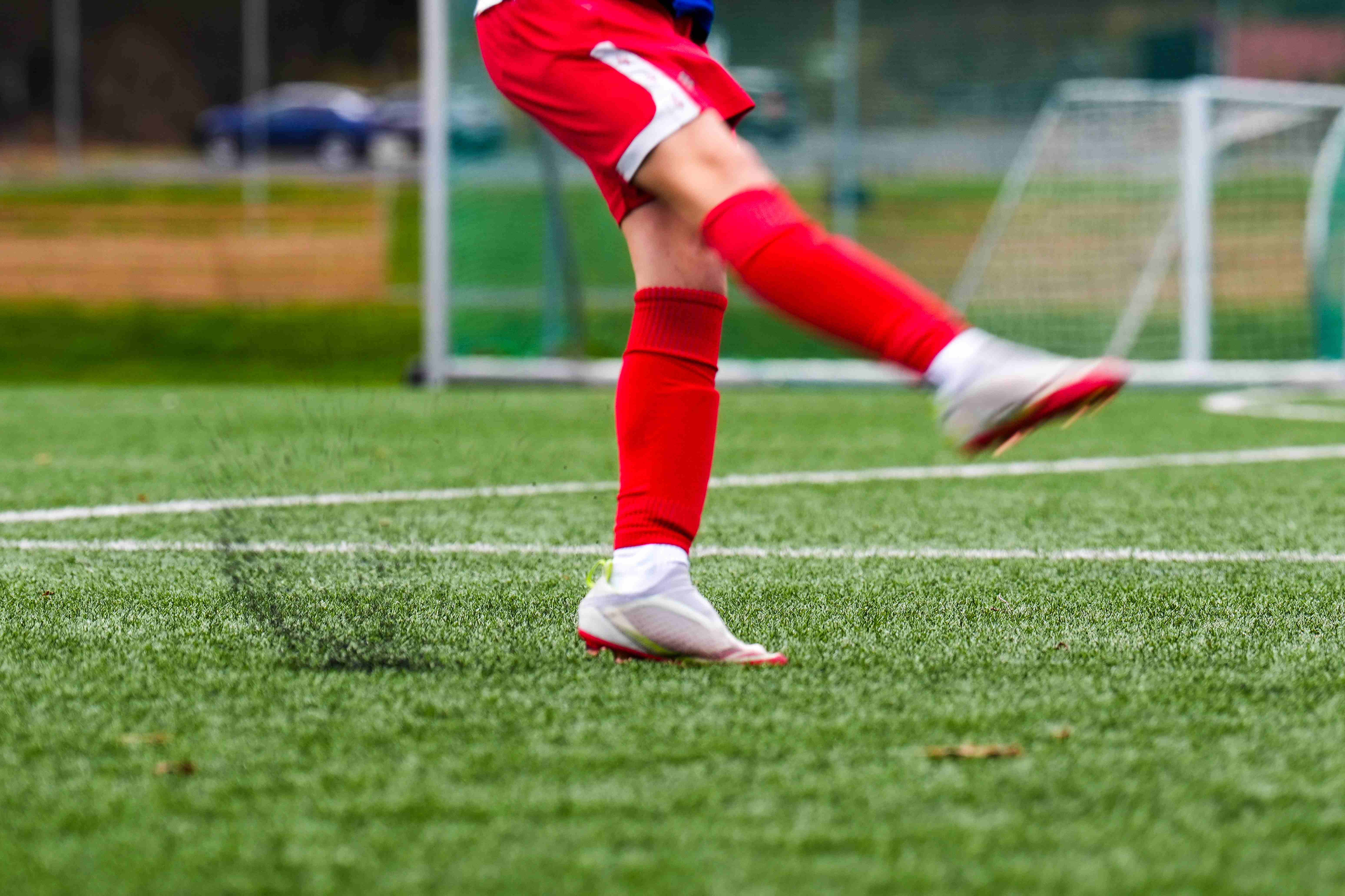 Sikkerhetsnettet - miljøvennlige kunstgressløsninger fra Fotballens Miljøfond